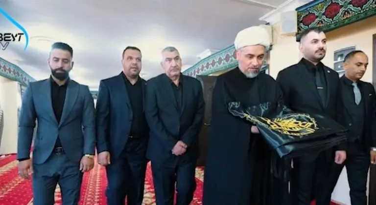 İmam Hüseyin’in (a.s) türbesinin sancağı Kars’a geliyor