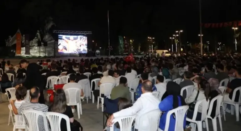 İnegöl’den 12 Dev Adam’a Coşkulu Destek