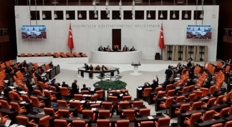 İsrail’in Suriye’ye Yönelik Saldırılarına Meclis’ten Kınama

