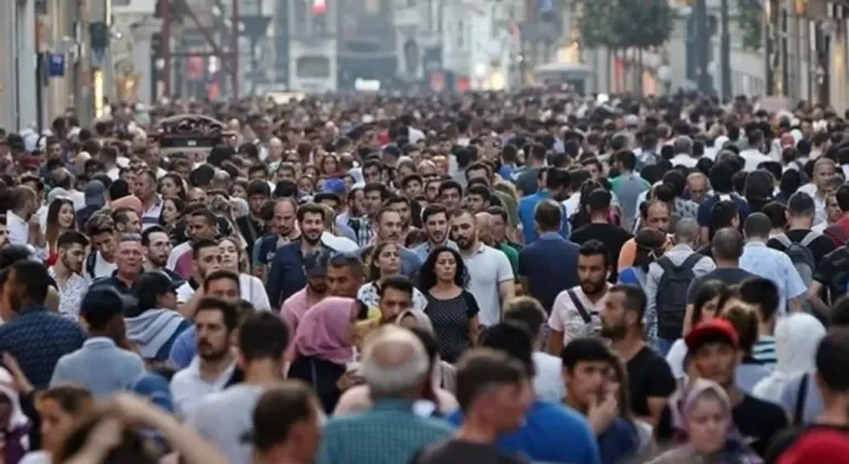 İşsizlik nisanda arttı: Gençlerde oran yüzde 15,7’ye yükseldi