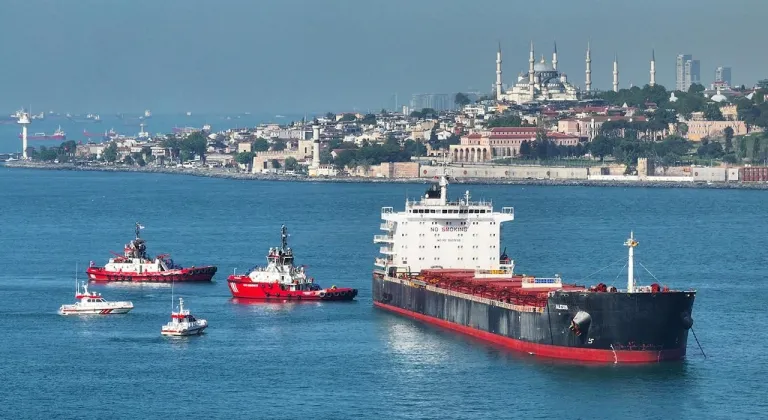 İstanbul Boğazı'ndan yılın ilk çeyreğinde 9 bin 351 gemi geçti