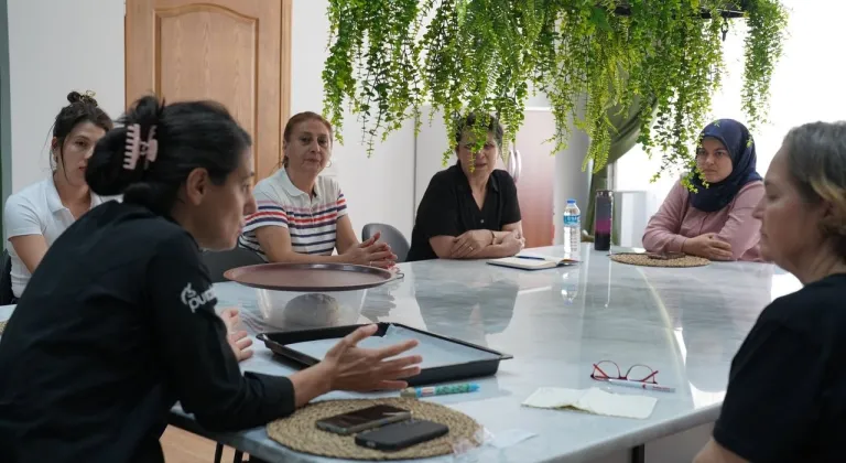 Kadın Yaşam Merkezi’nde kadın dayanışması mesleğe dönüşüyor