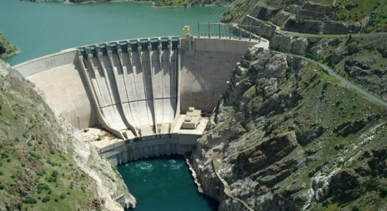 Karakaya Hidroelektrik Santrali'nde Dev Rehabilitasyon Projesi Elektrik Üretimini Artırıyor