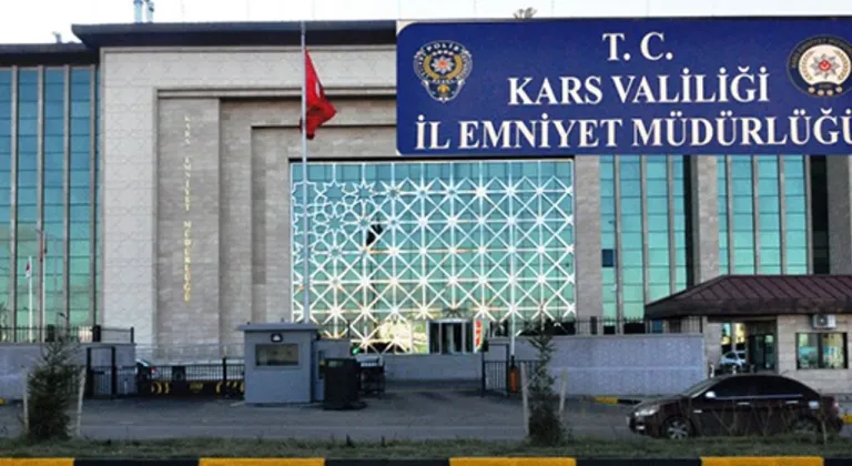 Kars Emniyet Müdürlüğü’nden tatil dolandırıcılığına karşı uyarı: “Ucuz ve bedava tatil vaatlerine dikkat!”
