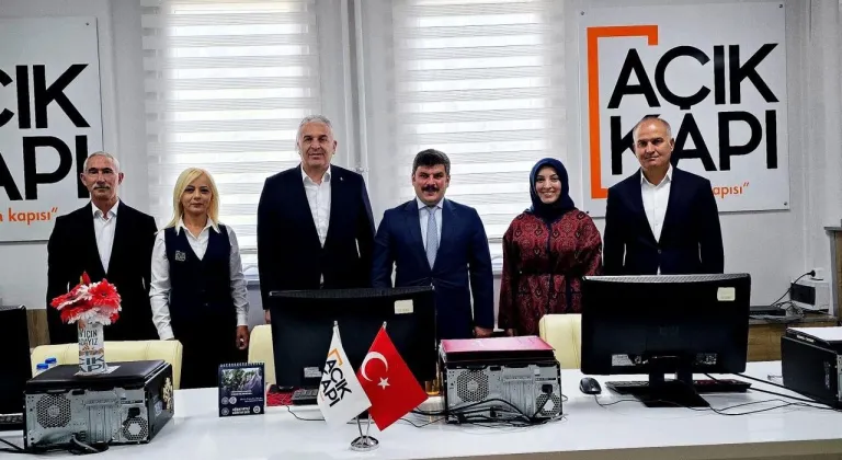 Kars Vali Yardımcısı Muhammed Enes Çıkrık, veda ziyaretlerine başladı