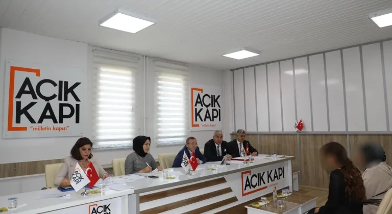 Kars Valisi Ziya Polat, Halk Günü'nde, Devlet olarak her zaman milletimizin hizmetindeyiz