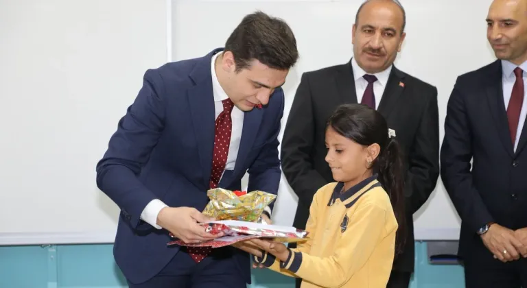 Kars'ta 2024-2025 eğitim-öğretim yılı sona erdi: 55 bin öğrenci yaz tatiline girdi