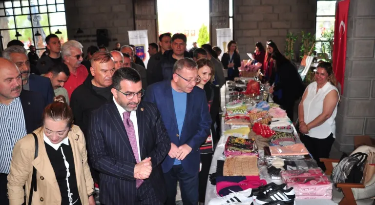 Kars'ta Anneler Günü nedeniyle etkinlik düzenlendi