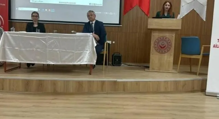 Kars'ta ''Engelli  Hakları ve Erişilebilirlik'' konulu söyleşi gerçekleştirildi