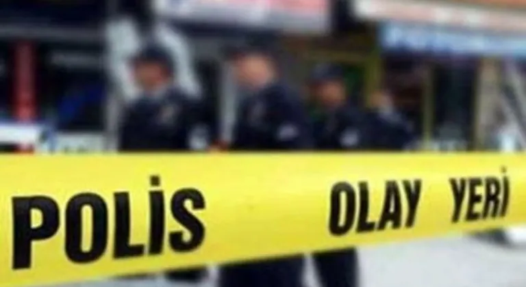 Kars’ta polis uygulamasından kaçan şüpheli şahıslar izlerini kaybettirdi