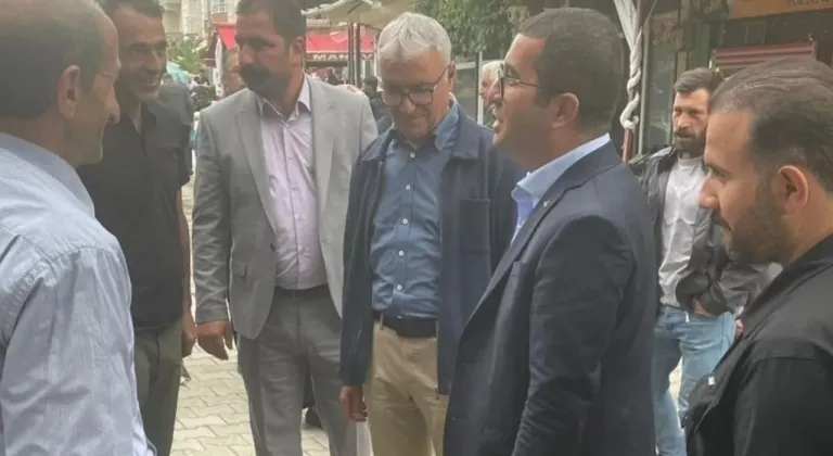 Kaymakam Okan Daştan’dan semt pazarına ziyaret: “Halkla iç içe, esnafa destek”