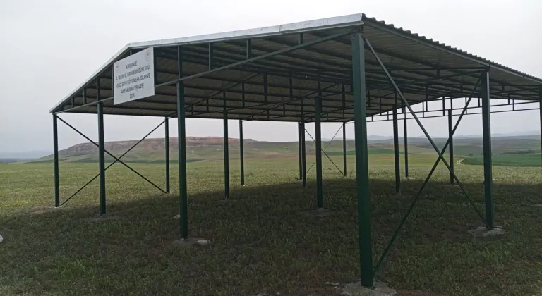 Kırıkkale meralarında gölgelik kurulumu devam ediyor