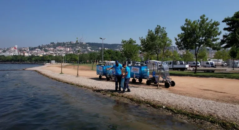 Kocaeli Büyükşehir Belediyesi sahilleri temiz tutmak için çalışıyor