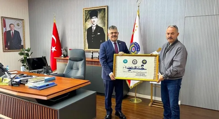 Kocaeli Milletvekili Veysel Tipioğlu'ndan Yalova Emniyet Müdürü Ümit Bitirik'e ziyaret