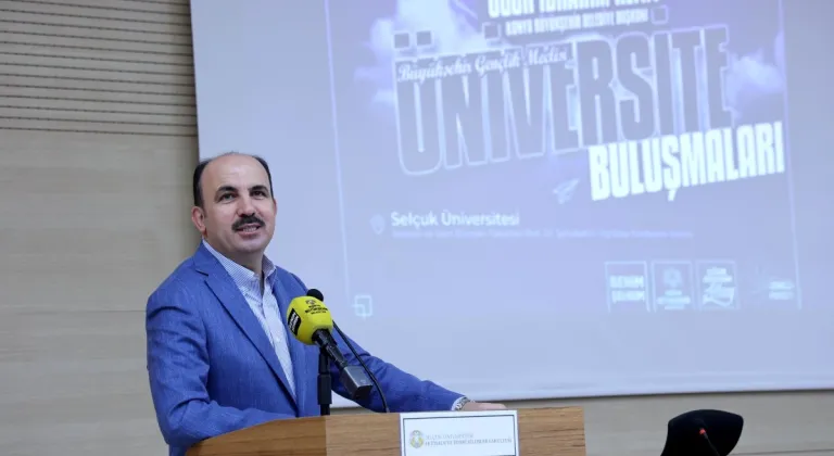 Konya’da Üniversite Öğrencilerine 10 Gün Ücretsiz Toplu Taşıma