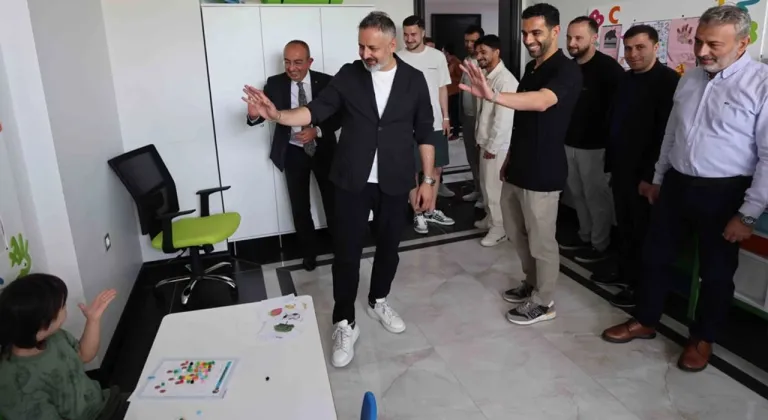 Konyaspor’un yıldızlarından ‘Özel’ ziyaret