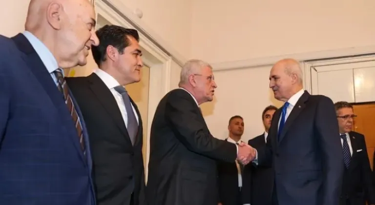 Kurtulmuş’tan Dervişoğlu’na Terörsüz Türkiye Ziyareti: Komisyon Şeffaf Yürüyecek







