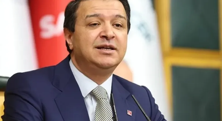 Mahmut Arıkan: Siyasetin Dili Yumruk Değil, Sükunet Olmalı

