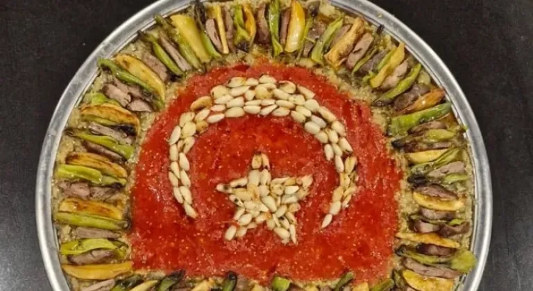 MasterChef Efe’den Şehit ve Gazi Ailelerine Özel Türk Bayraklı Tokat Kebabı
