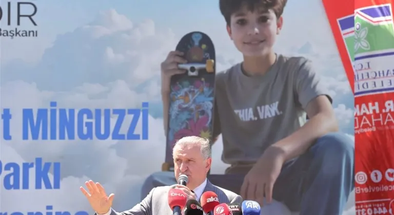 Mattia Ahmet Minguzzi Skate Parkı'nın açılışını Bakan Osman Aşkın BAK yaptı