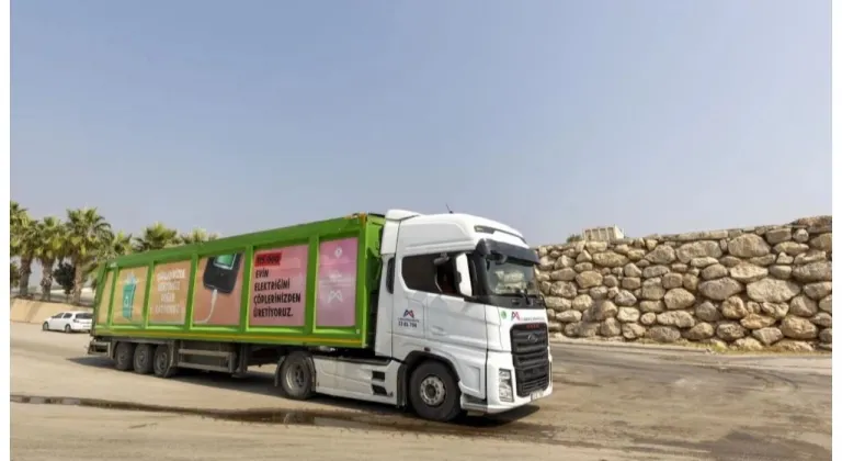 Mersin'de katı atıklar verimli ve sürdürülebilir şekilde taşınıyor