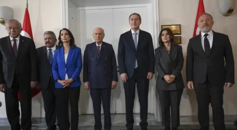 MHP Lideri Bahçeli, DEM Parti Temsilcileriyle Bir Araya Geldi

