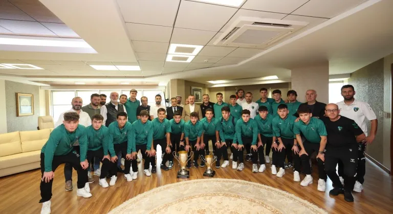 “Millet Bahçesi” Gebze’ye bayram hediyesi