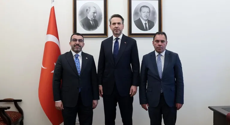 Milletvekili Çalkın ve Başkan Senger, Enerji Bakanı Bayraktar'ı ziyaret etti