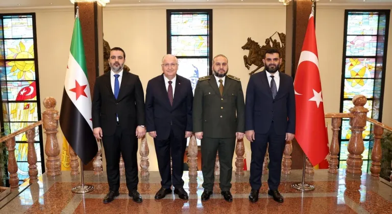 Milli Savunma Bakanı Yaşar Güler, Suriyeli mevkidaşıyla görüştü