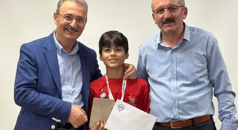 Minik şampiyon için onur programı