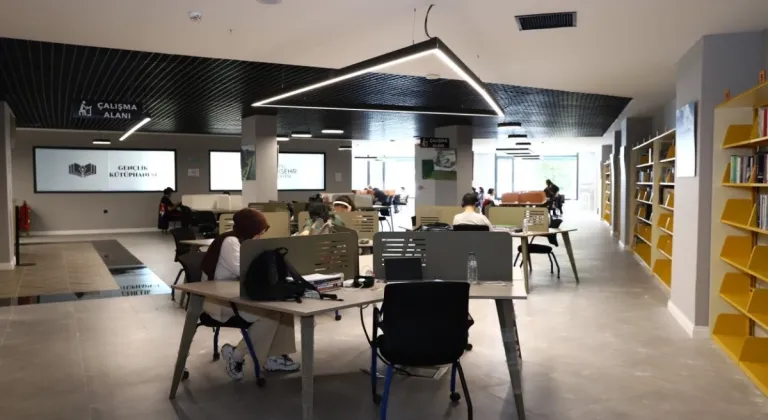Ordu Gençlik Kütüphanesi, YKS Öncesi Öğrencilerin Kamp Merkezi Haline Geldi