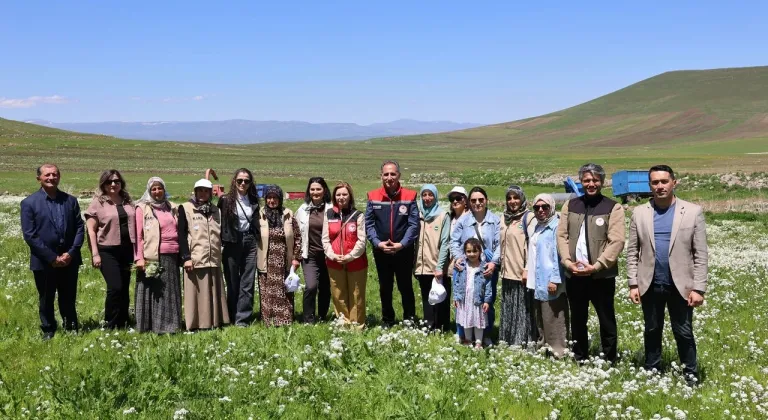 Organik kaz yetiştiriciliği projesi kapsamında Karakale Kadın Kooperatifi ziyaret edildi