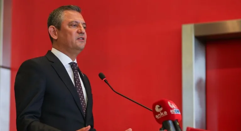 Özgür Özel: 2019'da Saraçhane'yı Ekrem İmamoğlu'na emanet ettiler