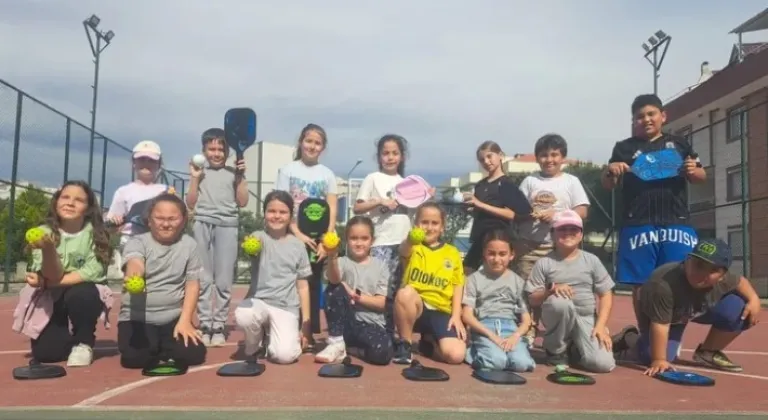 Pickleball Ligi Heyecanı İzmir’de Yükseliyor

