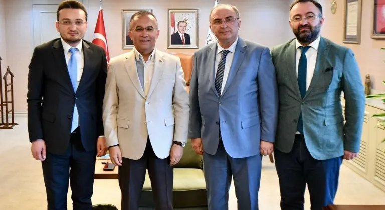 RİDEF, Gaziantep’te deprem bölgesindeki 3 ortaokula kütüphane kazandırıyor