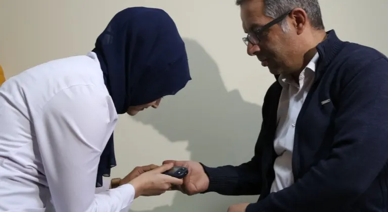 Sağlık-Sen'in verdiği mücadele ile aile sağlığı hemşire ve ebelerinin HYP mağduriyeti giderildi
