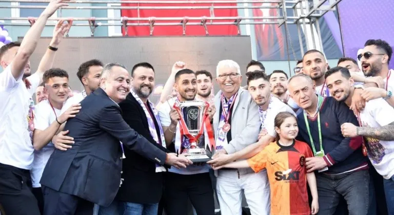 Şampiyon Kdz. Ereğli Belediyespor, kupasına kavuştu