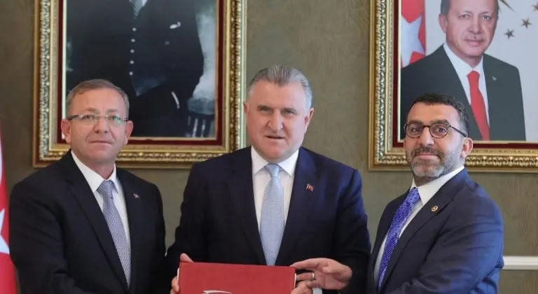 Sarıkamış Kayak Merkezi Suni Karlama Tesisi Protokolü imzalandı