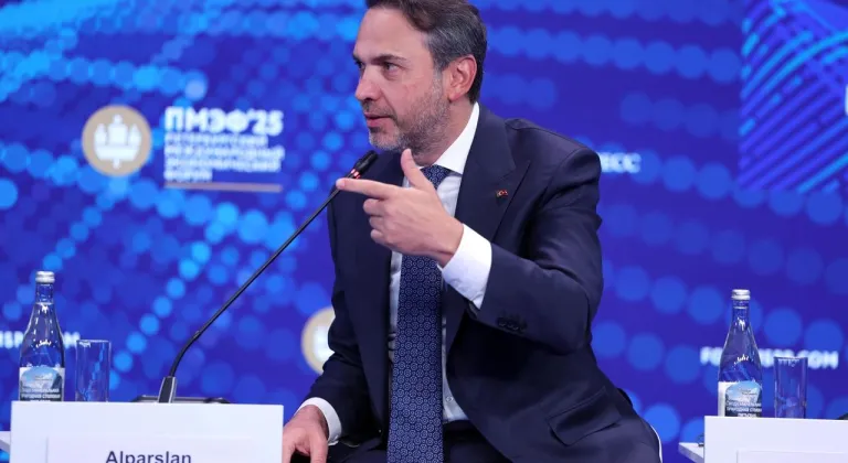 Son 20 Yılda Türkiye’nin Yenilenebilir Enerji Kurulu Gücü 4.5 Kat Arttı