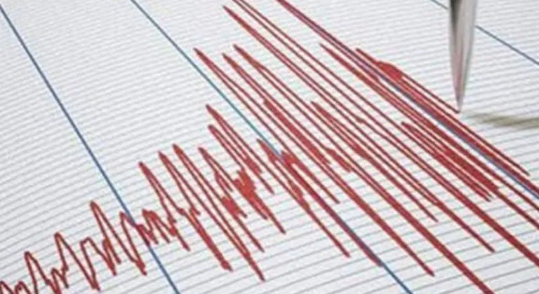 Son dakika... Kütahya'da 4,2 büyüklüğünde deprem!