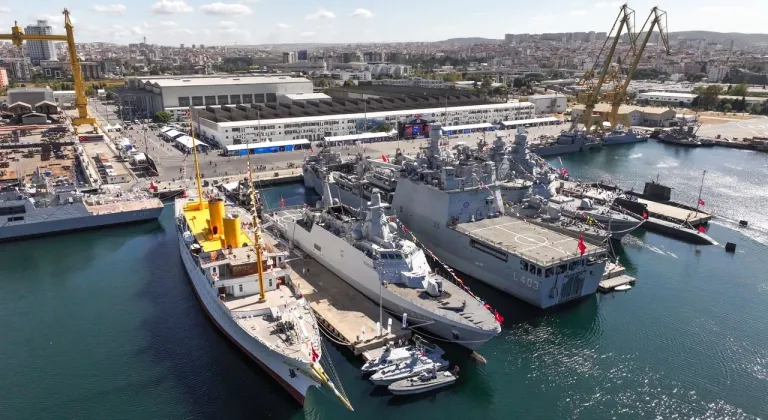 “TEKNOFEST Mavi Vatan” kapılarını halka açtı