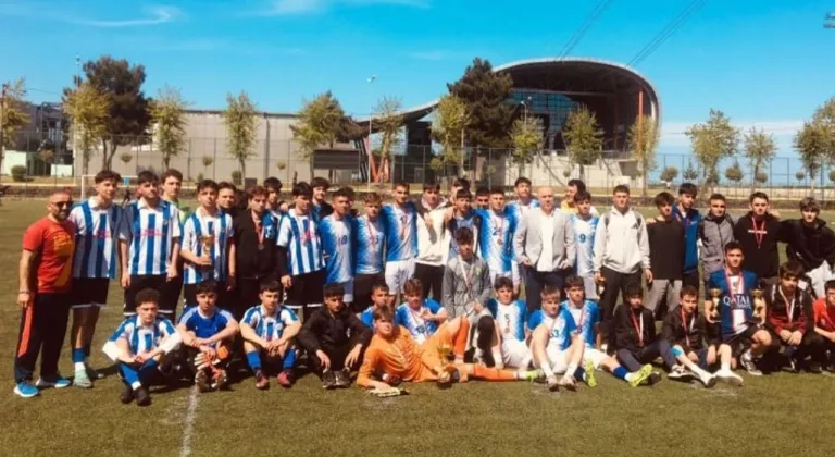 Trabzon Beşikdüzü'nde şampiyon: Farabi MTAL