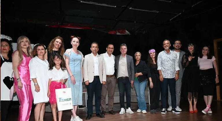 “Uyandığım Dünya” büyük alkış topladı