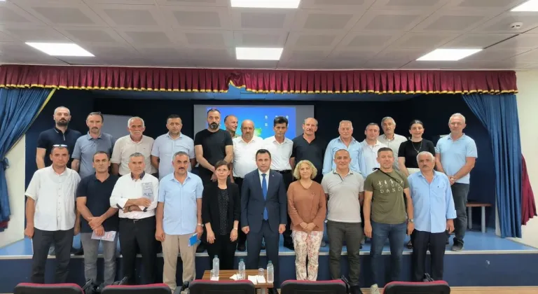 Vakfıkebir Kaymakamı Dr. Uzan Başkanlığında muhtarlara yönelik bilgilendirme toplantısı gerçekleştirildi