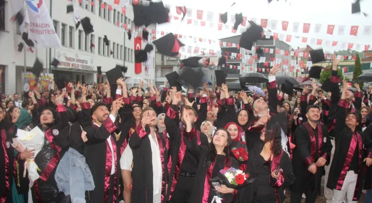 Vakfıkebir MYO’da, 19. dönem mezunlar için tören düzenlendi