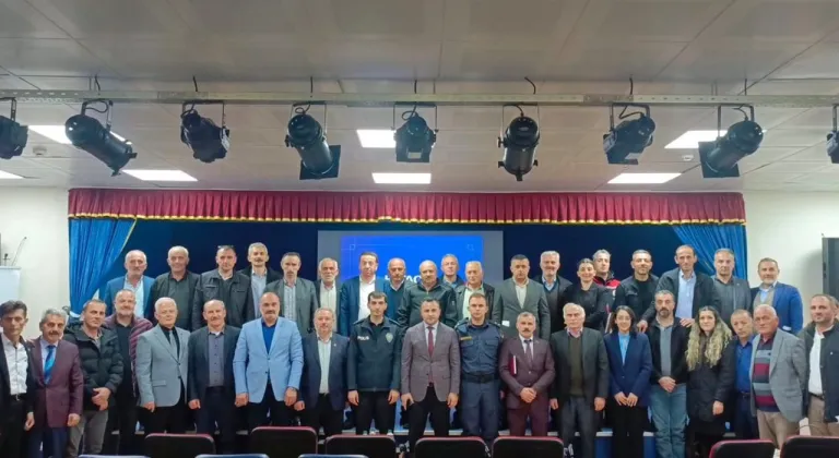 Vakfıkebir'de muhtarlara seminer verildi