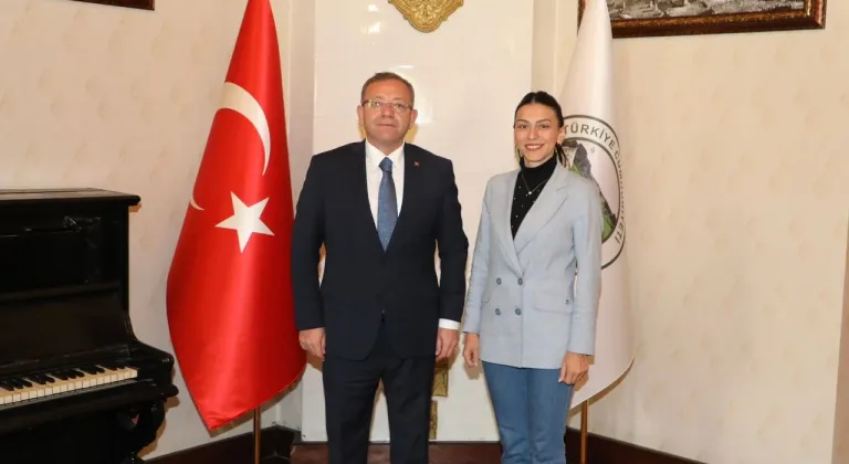 Vali Ziya Polat’tan Şeymanur Ünal’a teşekkür: Akıl ve Zeka Oyunlarında büyük başarı