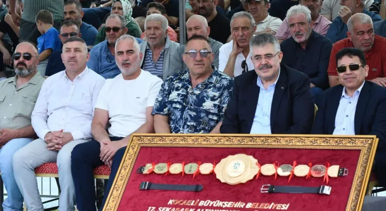 Veysel Tipioğlu, Sekapark Er Meydanı’nda pehlivanlarla buluştu