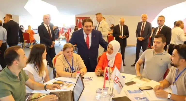 Yeni Eğitim Vizyonu Sakarya’da Tartışıldı

