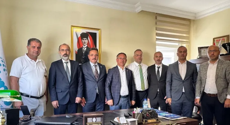 Yeşilay heyeti, TİMBİR'i ziyaret etti
